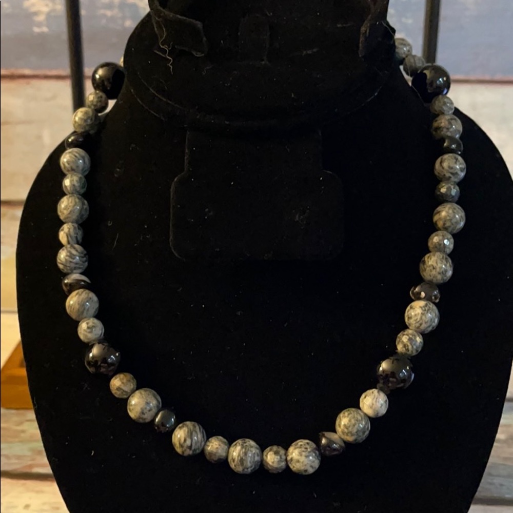 Authentic spider web jasper &onyx beaded necklace